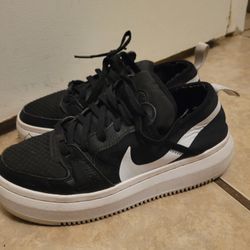 nike court vision alta
