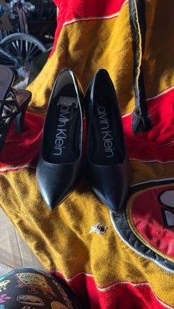 Calvin Klein Pumps Heels