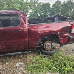 2020 ram 1500 hemi 5.7l v8 for parts