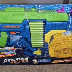 Dart Blaster With 72 darts New