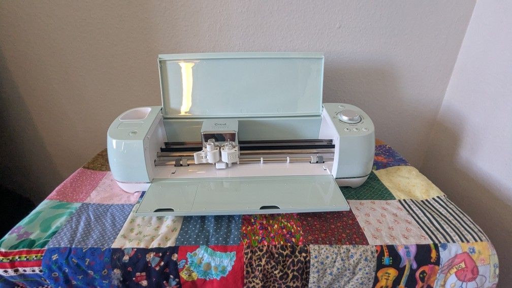 Circuit Explore Air 2 & Supplies! 