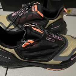 Adidas Ultraboost 22 Gotex Mens Size # 10 , $120 Firn 