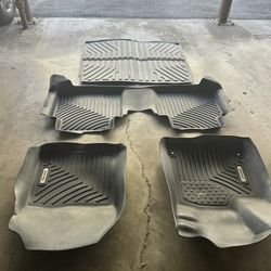 Toyota CRV All Weather Mats