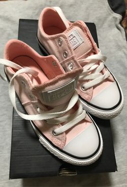 Girls converse 12