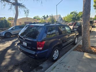 2025 Jeep Cherokee Laredo