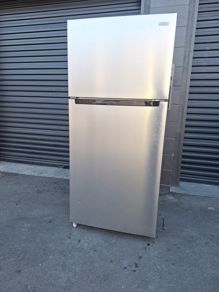 APARTMENT REFRIGERATOR (DELIVERED)