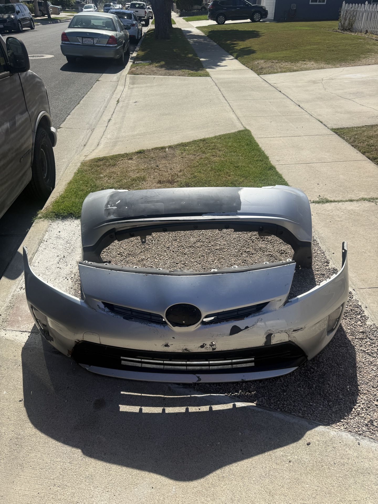 2012-2015 TOYOTA PRIUS OEM FRONT & BACK BUMPER