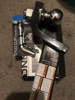 Truck or suv brand new hitch w/pin