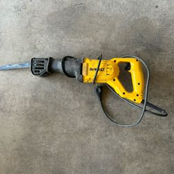 Dewalt Reciprocating Saw DWE304