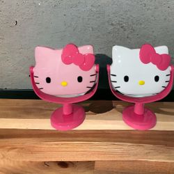 Hello Kitty  mirror 