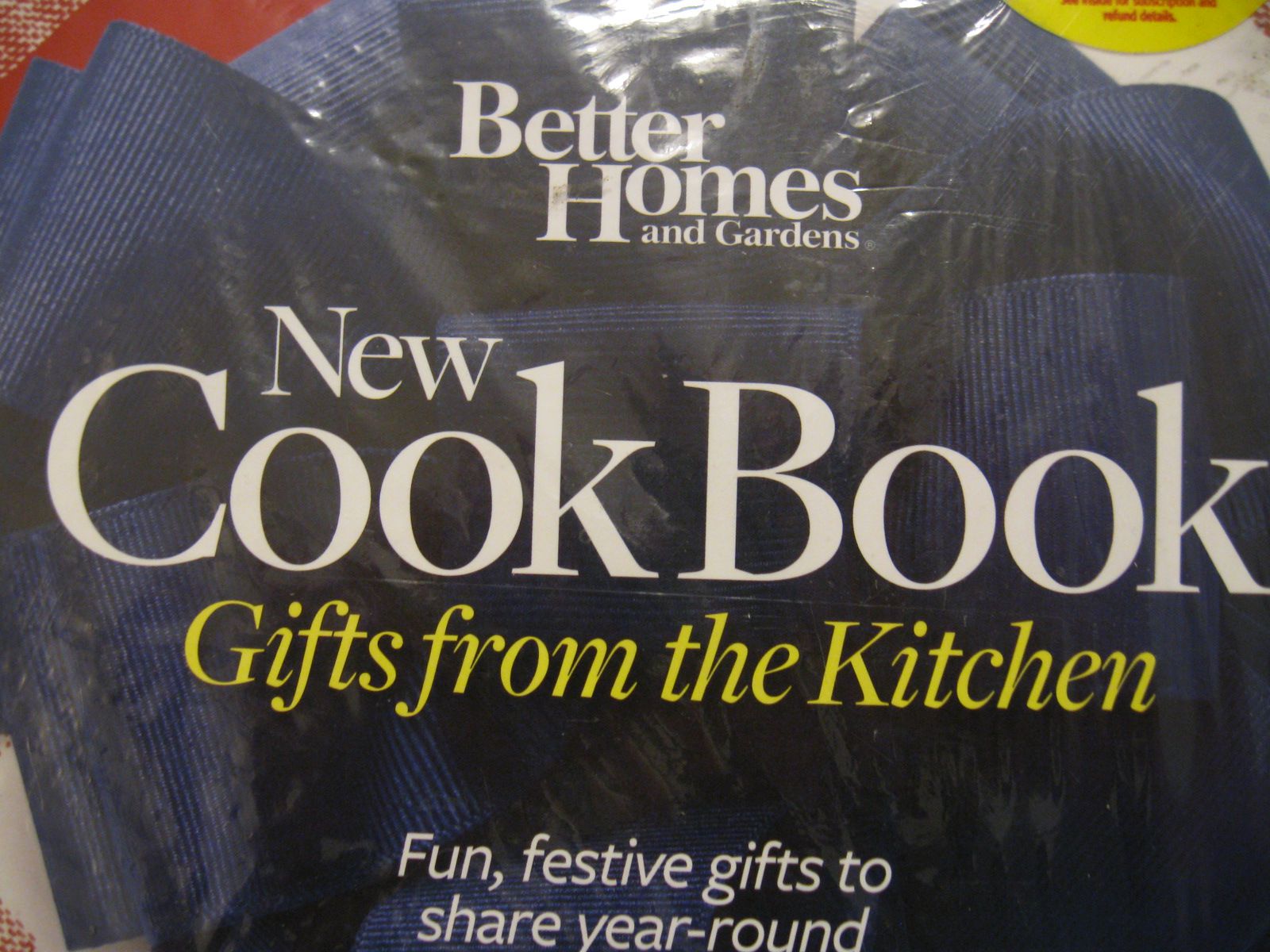 Better Homes Gardens cookbook NEW