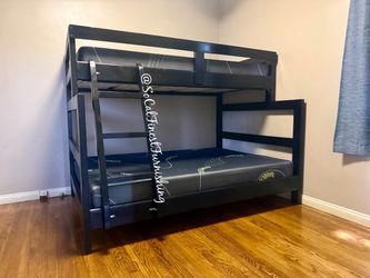 Twin bunk bed with mattress