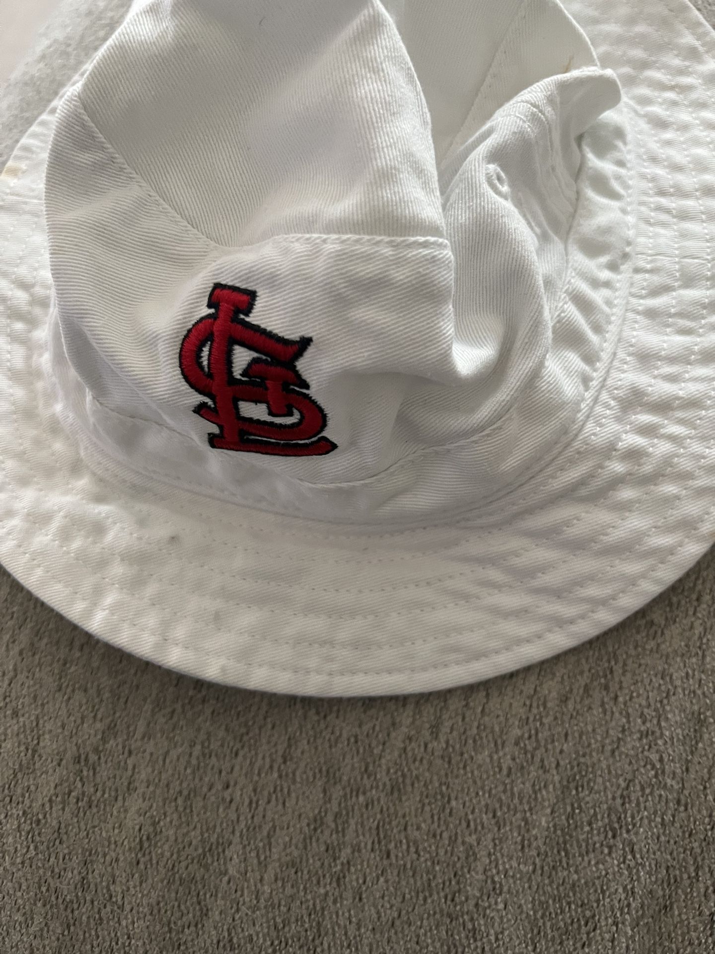 Cardinals Hat