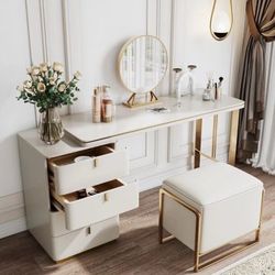Vanity Desk + Matching Ottoman | Free Delivery 🚚💨📦