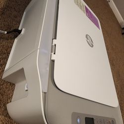 HP DeskJet 2800e Wireless All-in-One Printer – Like New!