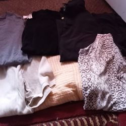 Womans Shirts Good Condition Size Large And Xlarge $1.00 Each Or All For $14.00