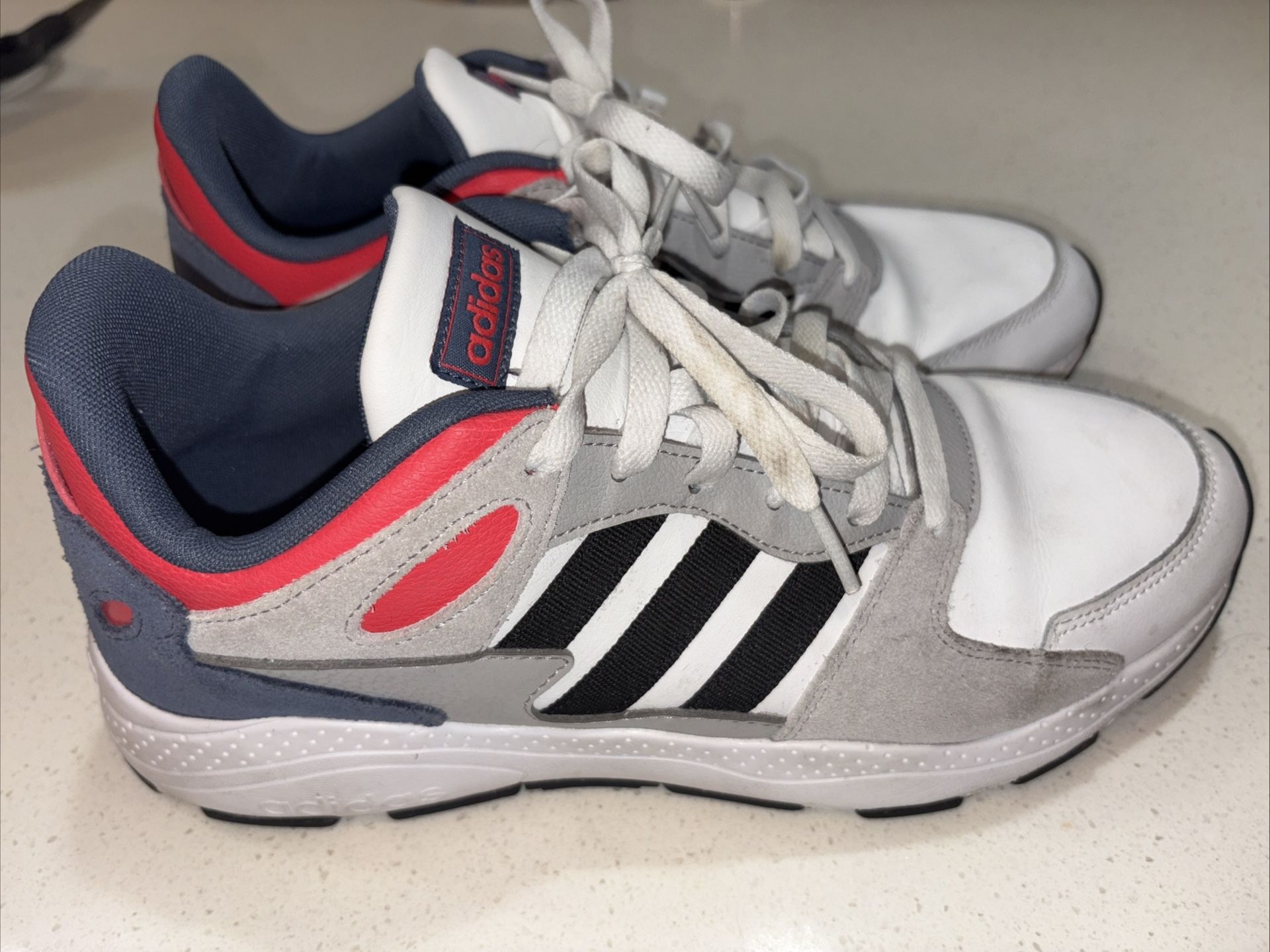 Men’s 11 Cloudfoam Adidas