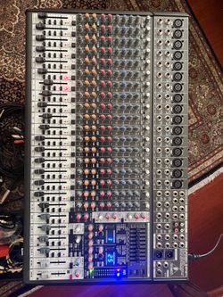 Behringer EURODESK SX2442FX Mixer (Excellent condition )