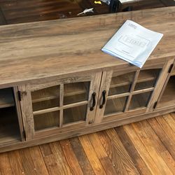 Tv Stand/ Entertainment Center