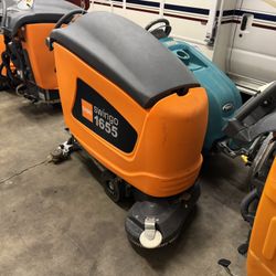 Taski 26” Floor scrubber