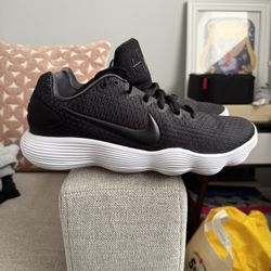 Nike Basketball Hyperdunk Gently Worn 10.5 No Box