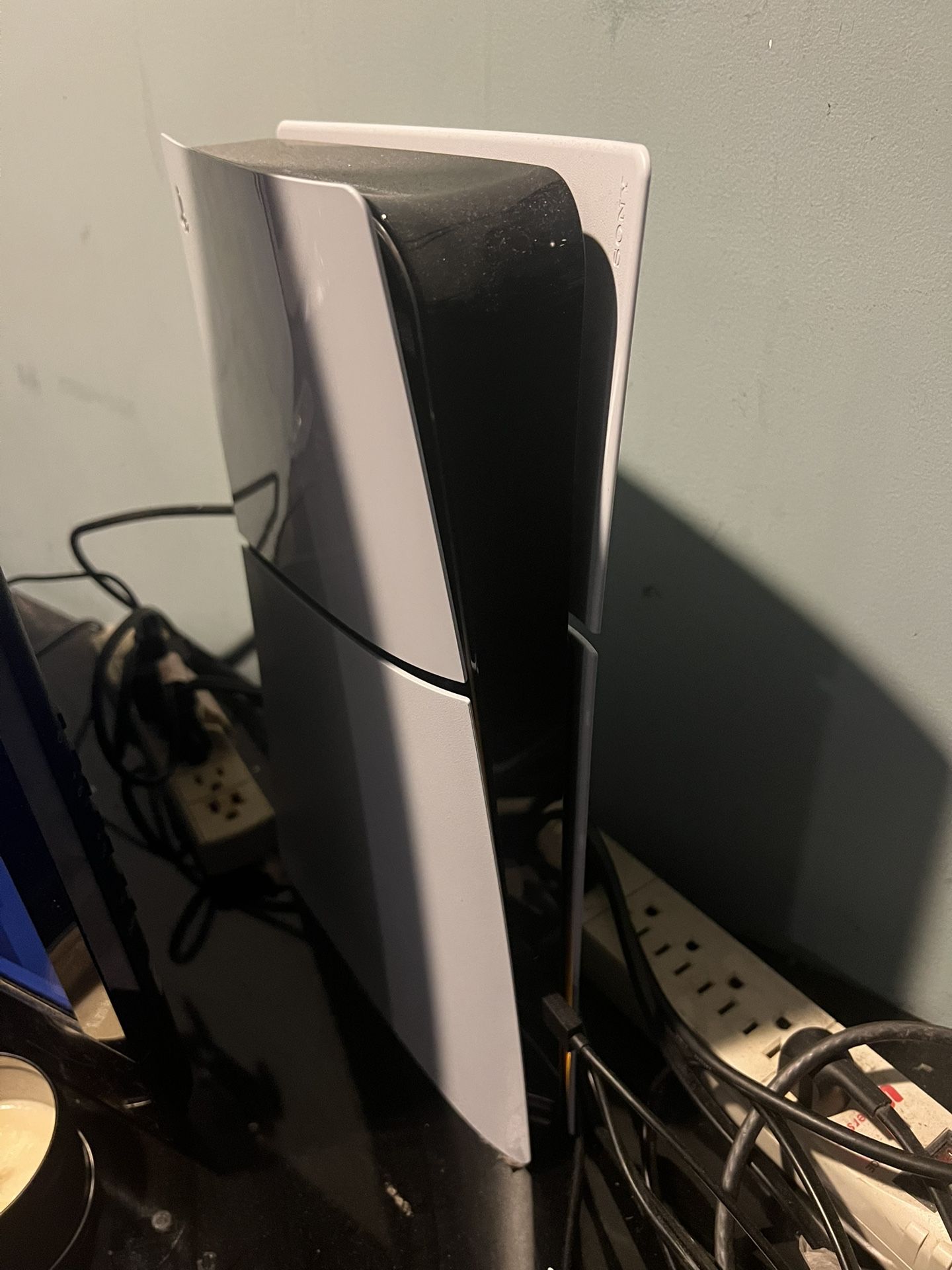 PS5 Slim (console Only)