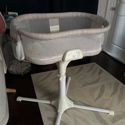 Free Halo Bassinet