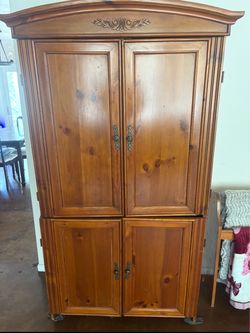 Armoire / Computer Desk