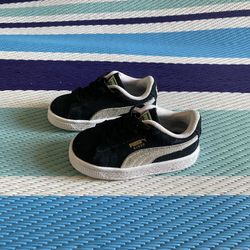 Pumas Toddler Shoes