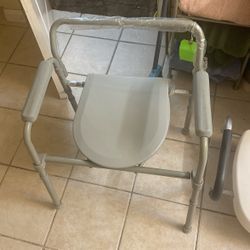 Portable Toilets/raised Toilet Seat