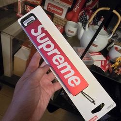 Supreme Pillcase