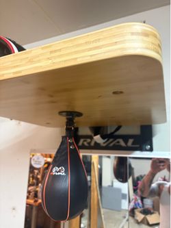 Rival pro Speed Bag Platform + Rival Speed Bag – Like New