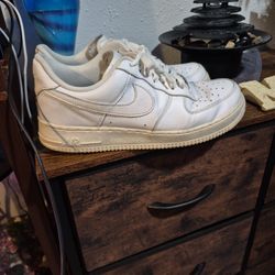 Nike Air Force Ones Size Men's 9 And 1/2