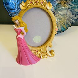 Disney Sleeping Beauty Oval Picture Frame