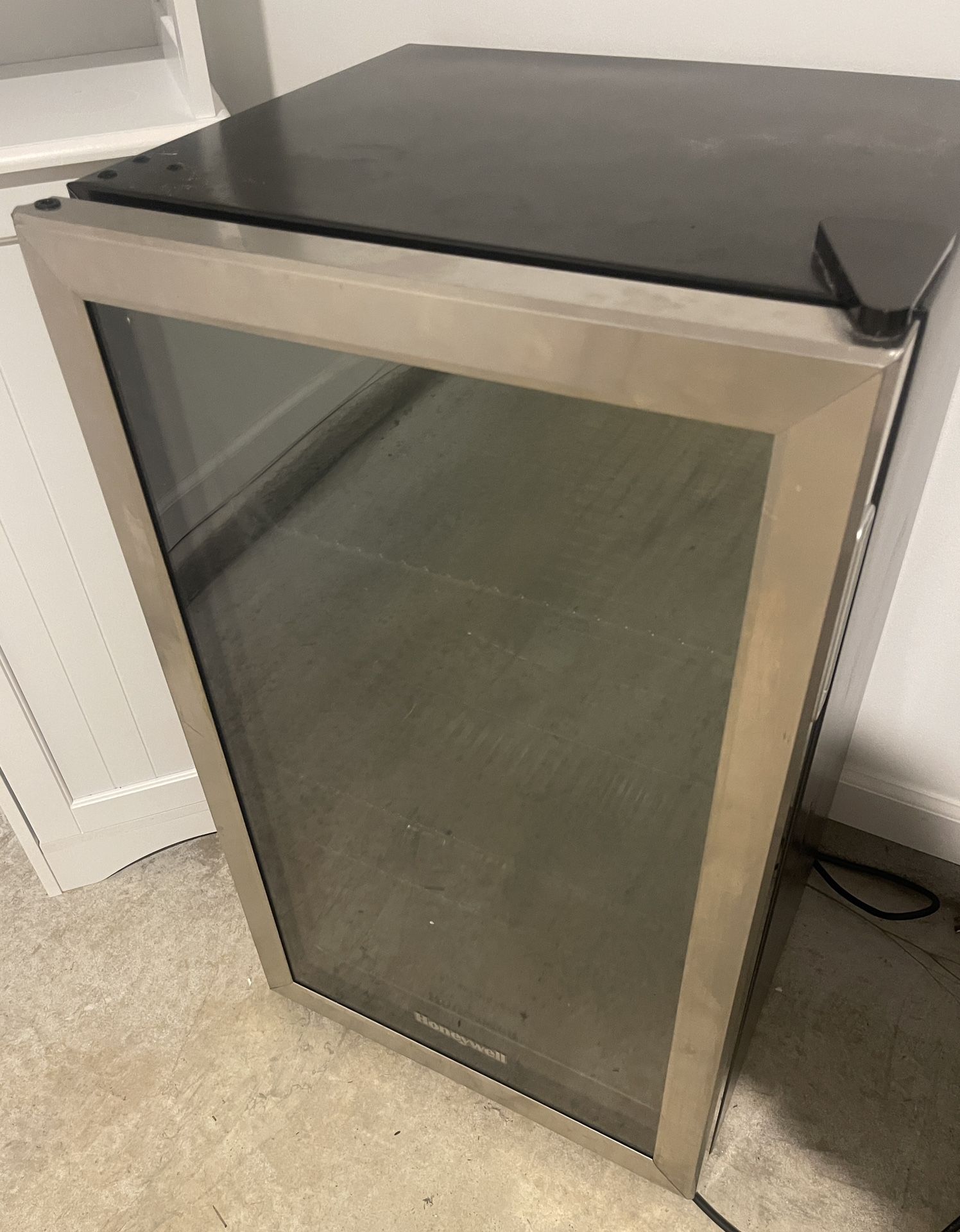 Honeywell Mini Fridge