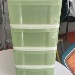 Set of 4 storage bins, stackable