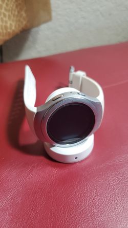 White Samsung gear s2 smartwatch