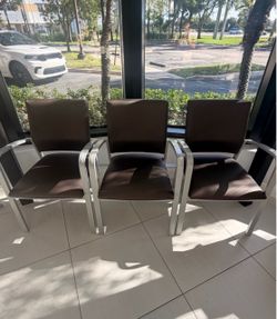 14 Lesro Commercial Medical Office Reception Chairs