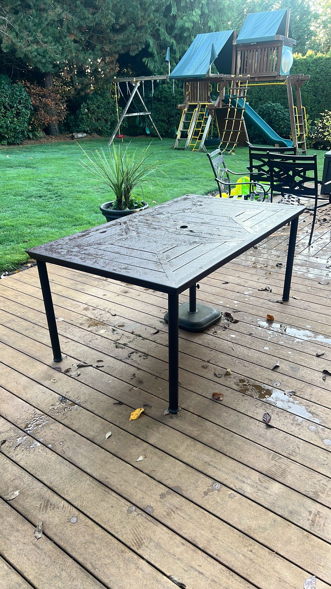 Free Table