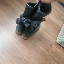 Leather Boots 👢 