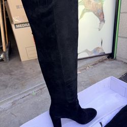Nine West women’s 10.5 heeled over knee boots