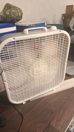 Lasko Box Fan