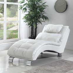 White Accent Chaise