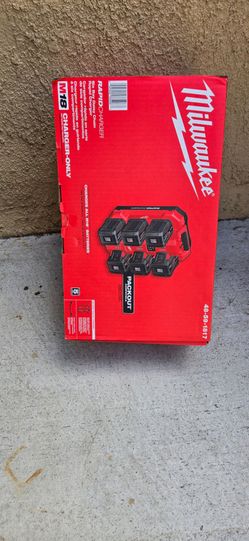Milwaukee M18 Six Bay Rapid Charger