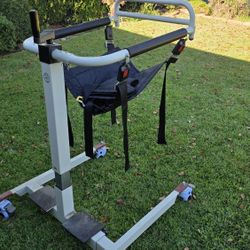 MaGill Lift With adjustable Seat