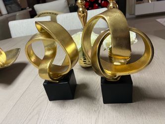 Gold Decor Figurine