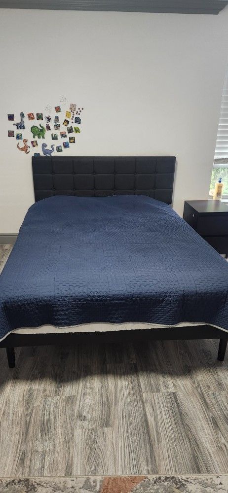 Queen Size Bed With Frame And Mattress