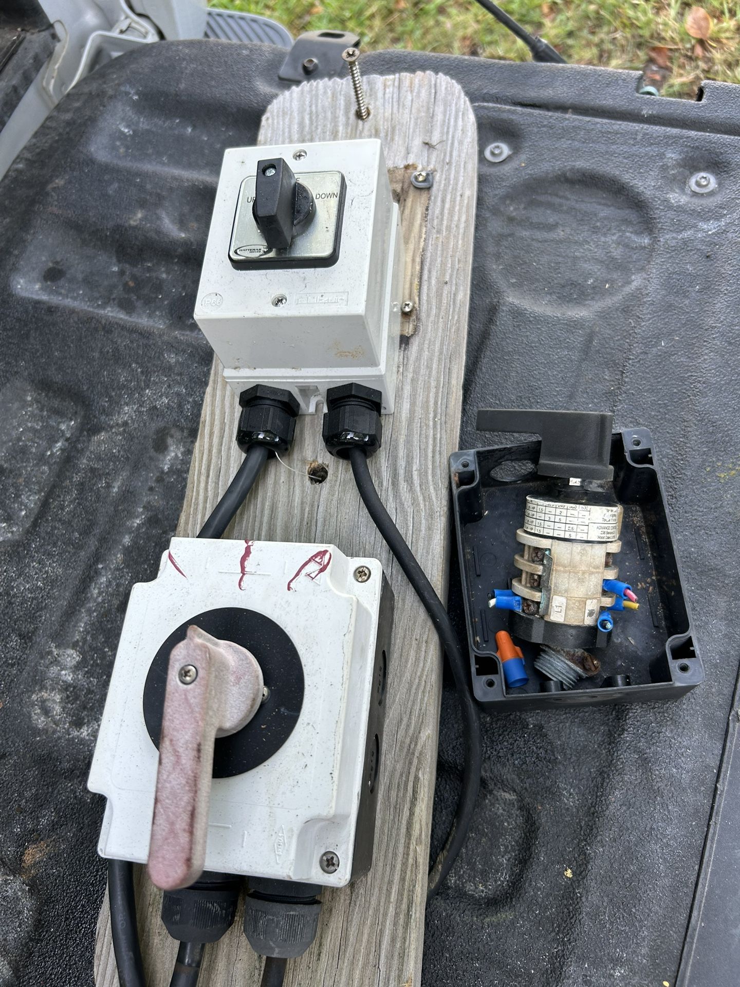Boat Lift Switches