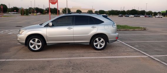 2008 Lexus Rx350 - Title in hand/tags're up to date till July 2027