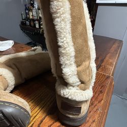 Uggs Size 7